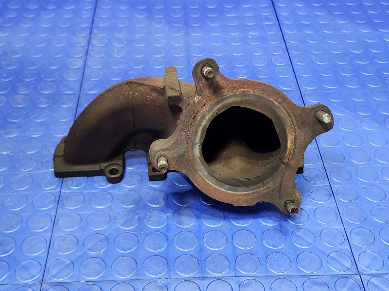2011 Mazda CX-9 Exhaust Manifold