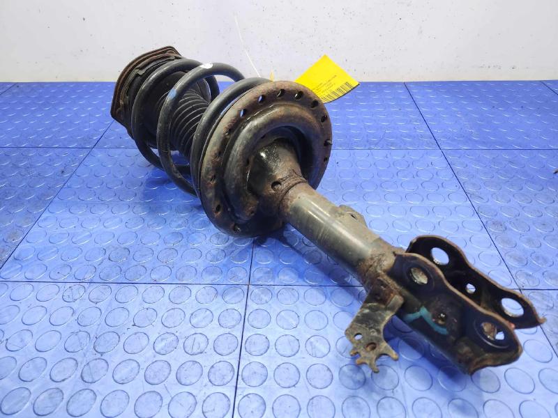 2015 Toyota Camry Strut Assembly