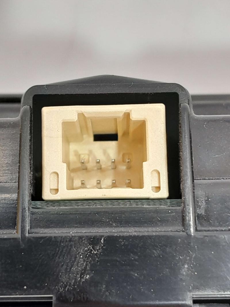 2018 Toyota Prius Heater A/C Control
