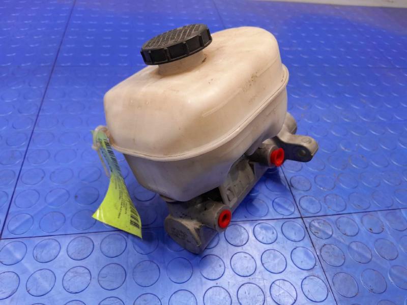 2011-2012 Ford F-250 F-350 Brake Master Cylinder Assembly Genuine OEM BC3Z2140A