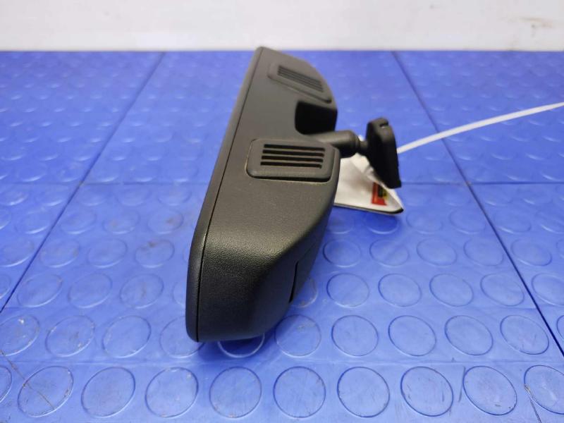 2009 Volkswagen Routan Rear View Mirror