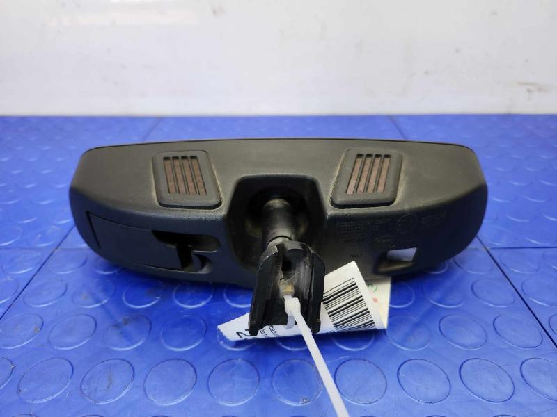 2009 Volkswagen Routan Rear View Mirror