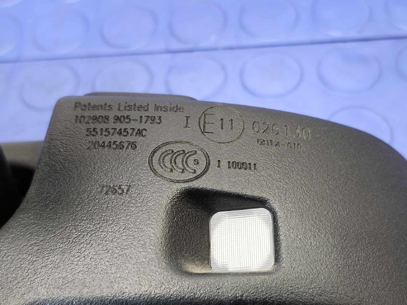 2009 Volkswagen Routan Rear View Mirror