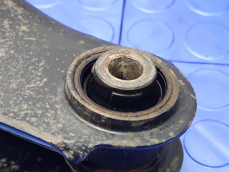 2022 Mitsubishi Eclipse Cross Lower Control Arm Rr