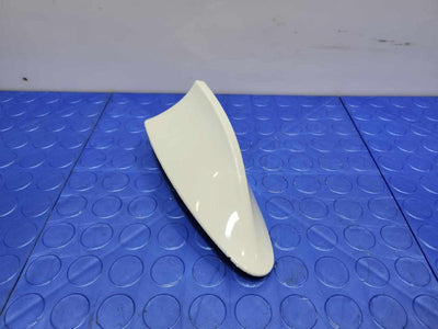 2016 BMW 528I Antenna