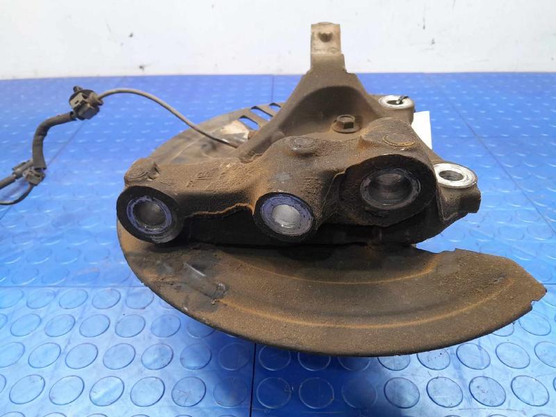 2013 Cadillac ATS Spindle Knuckle Front