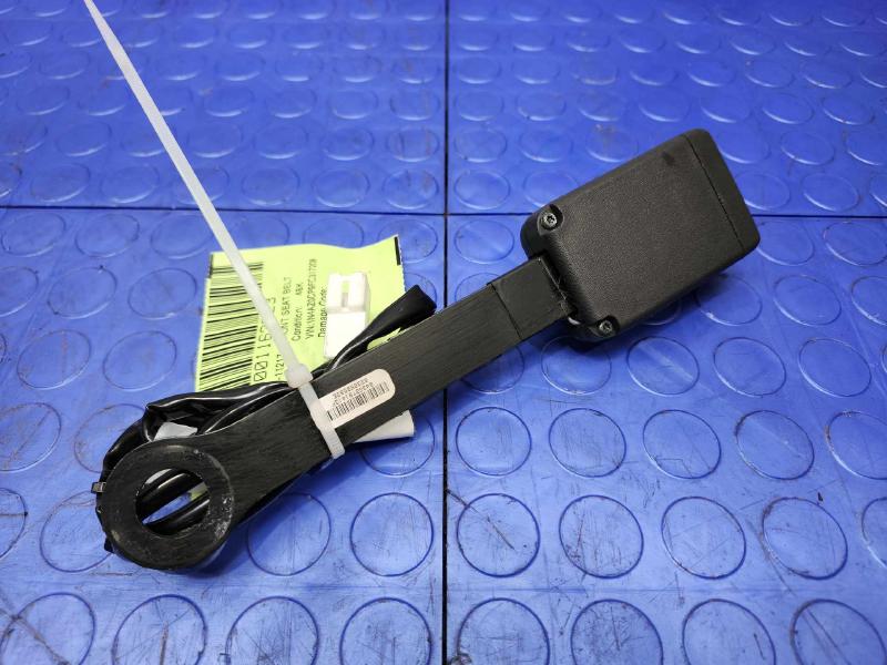 2015 Nissan Leaf Front Seat Belt