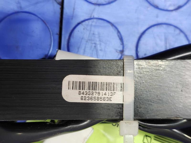 2015 Nissan Leaf Front Seat Belt