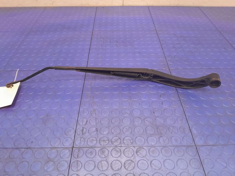 2017 GMC Acadia Wiper Arm