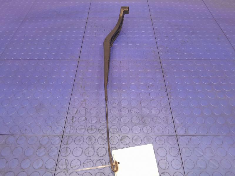 2017 GMC Acadia Wiper Arm