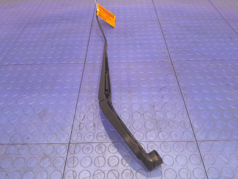 2017 GMC Acadia Wiper Arm