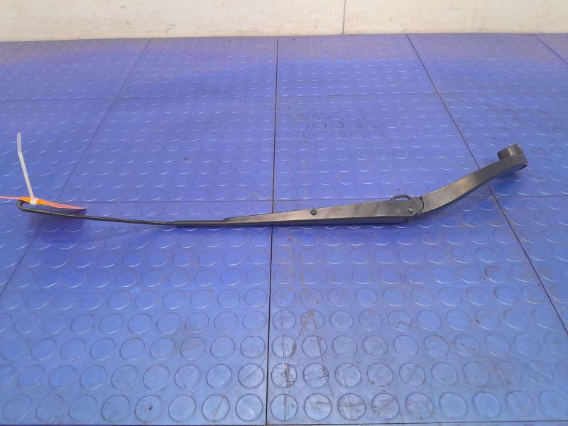 2017 GMC Acadia Wiper Arm