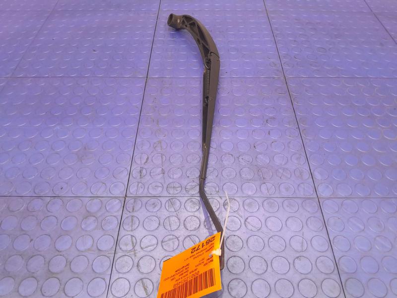 2017 GMC Acadia Wiper Arm