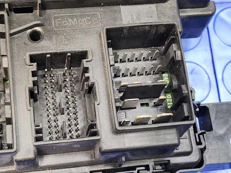 2015 Ford F-150 Cabin Fuse Box