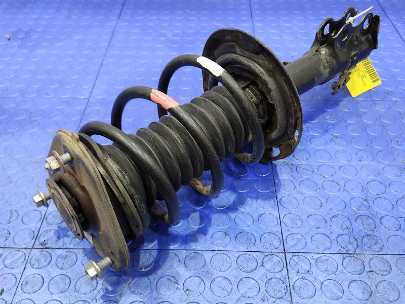 2016 Toyota Prius Strut Assembly