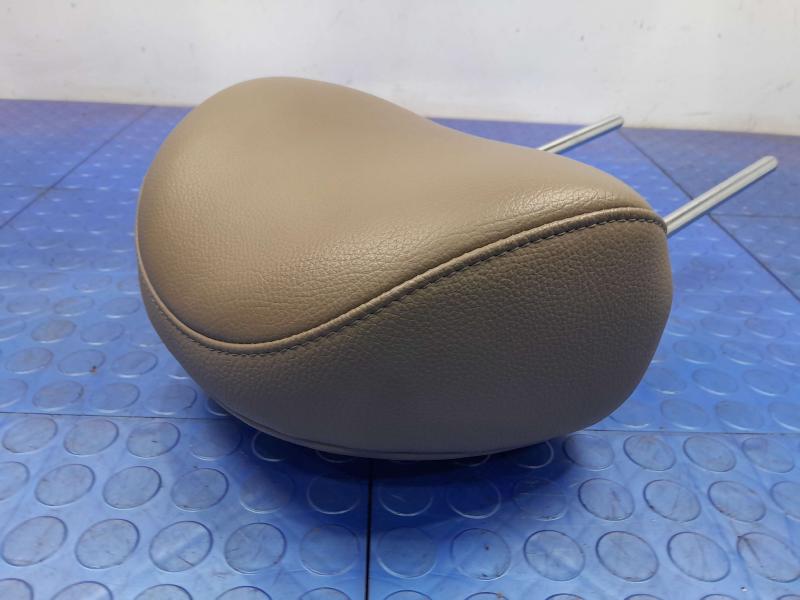 2015 Hyundai Tucson Headrest