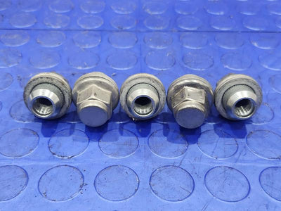2018 Nissan Maxima Lug Nuts