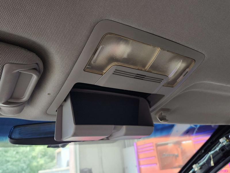 2013 Toyota Camry Front Console