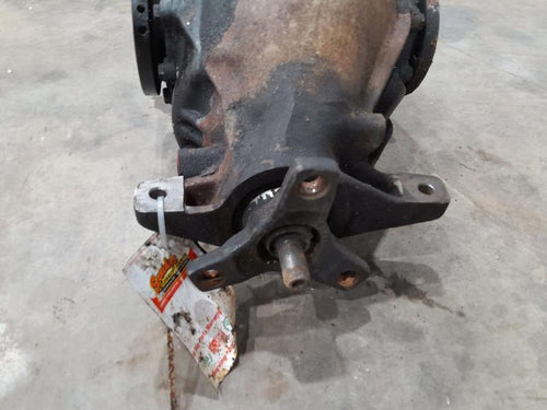 1986 - 1991 Mercedes Benz W126 420 SEL Rear Differential Carrier 2.47 Ratio OEM 1263507603