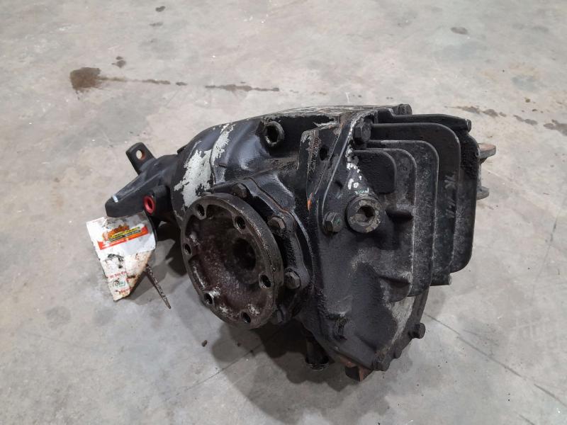1986 - 1991 Mercedes Benz W126 420 SEL Rear Differential Carrier 2.47 Ratio OEM 1263507603