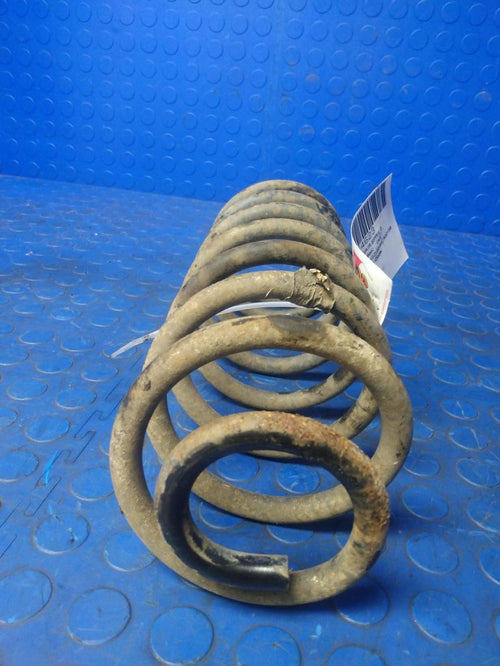 1993 - 1998 Jeep Grand Cherokee Rear Coil Spring OEM 52088364