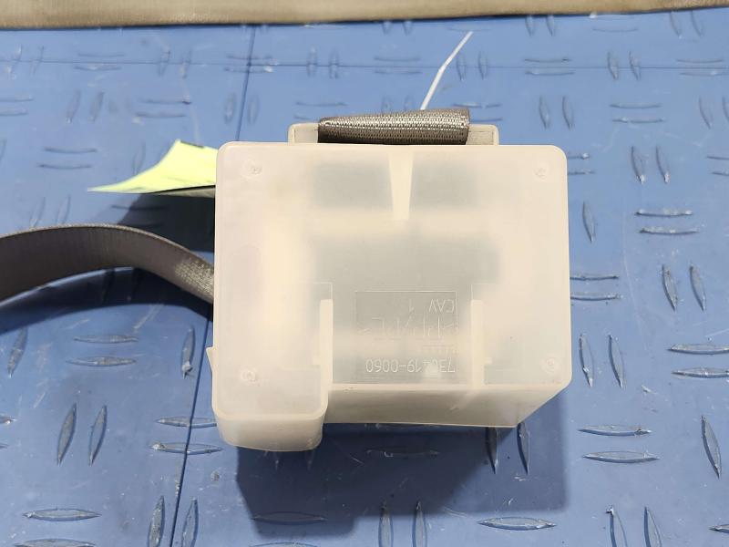 2013 Toyota Camry Rear Seat Belt