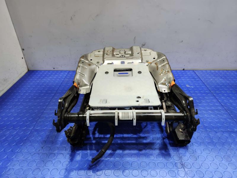 2020 Land Rover Discovery Sport Seat Track