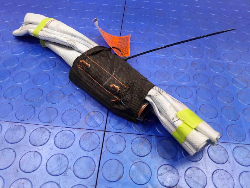 2013 Cadillac ATS Passenger Front Seat Air Bag Inflator Right OEM 22830516