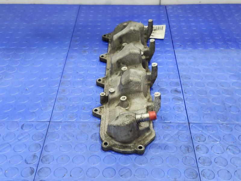 2015 GMC Yukon XL Valve Cover