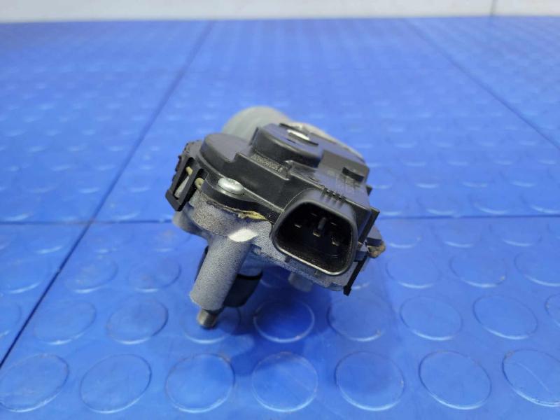 2018-2023 Subaru XV Crosstrek Front Windshield Wiper Motor OEM 86511FL010