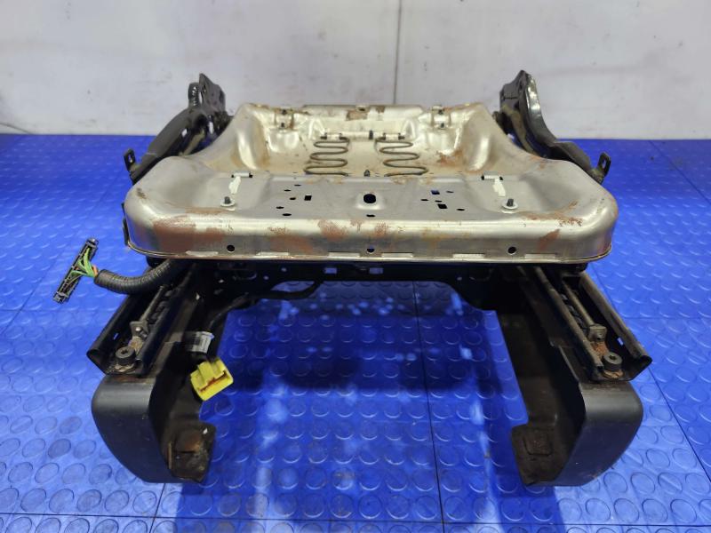 2017 Dodge Grand Caravan Seat Track