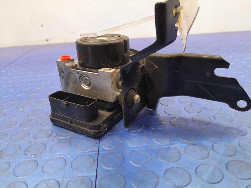 2014 Nissan Versa Anti-Lock Brake Parts