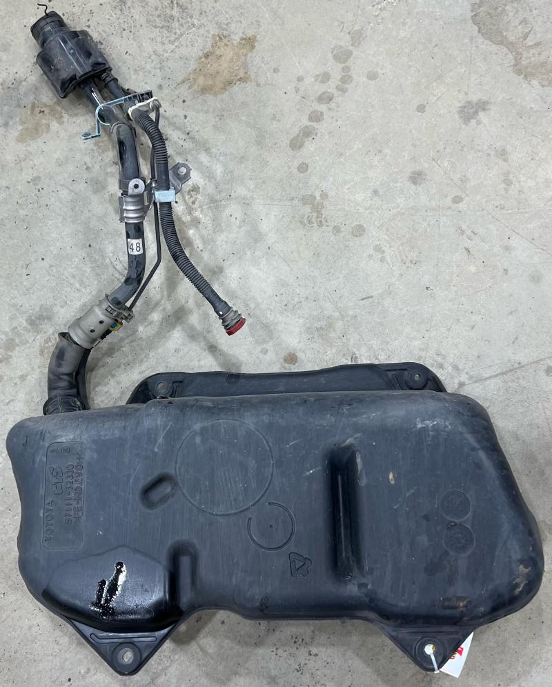 2013 Toyota Prius Fuel Tank Assembly