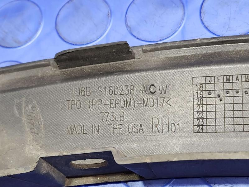 2020 Ford Escape Wheel Opening Moulding