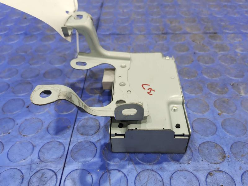 2016-2022 Toyota Prius AC/DC Power Inverter Genuine OEM Part 8598B47010