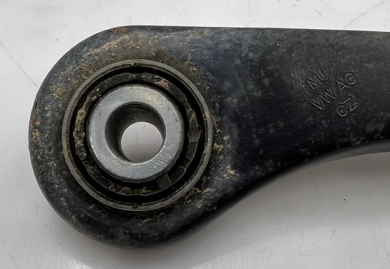 2015 Volkswagen Passat Lower Control Arm Rr
