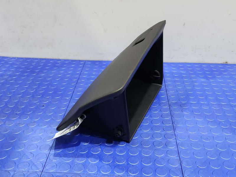 2025 Kia K4 Glove Box