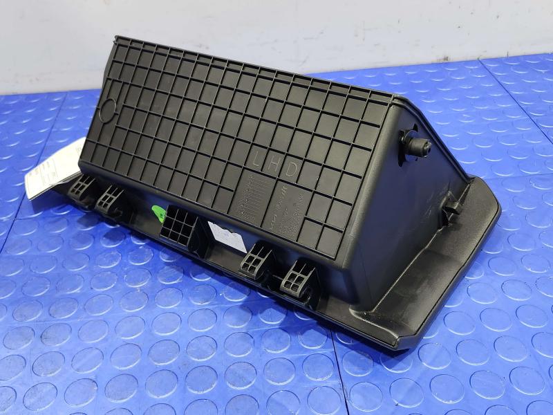 2025 Kia K4 Glove Box