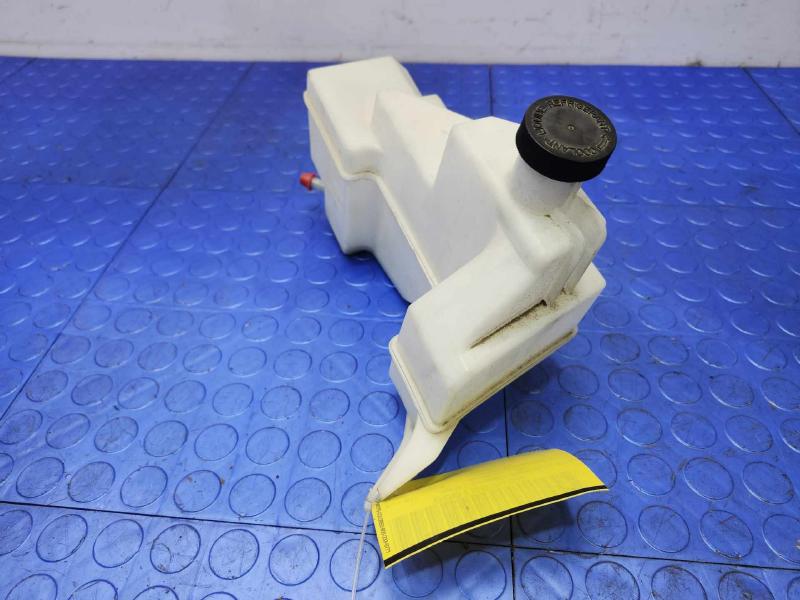 2016 Nissan Rogue Coolant Recovery Bottle
