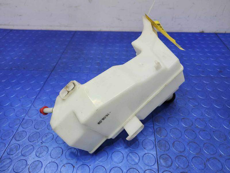 2016 Nissan Rogue Coolant Recovery Bottle