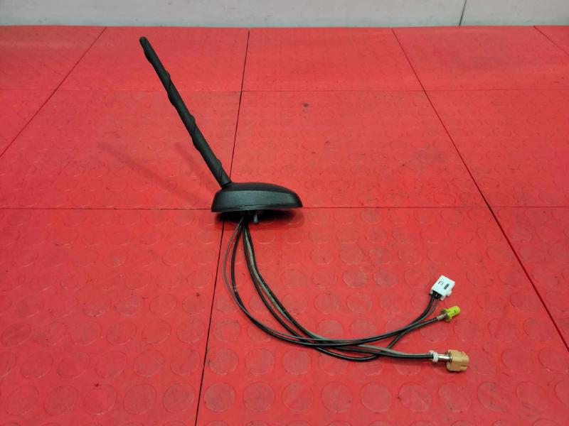 2008-2010 Saturn Vue Radio Antenna Assembly Genuine OEM Part 25841607