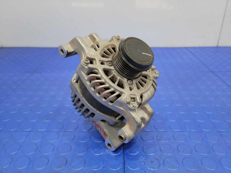 2015 Chrysler 200 Alternator