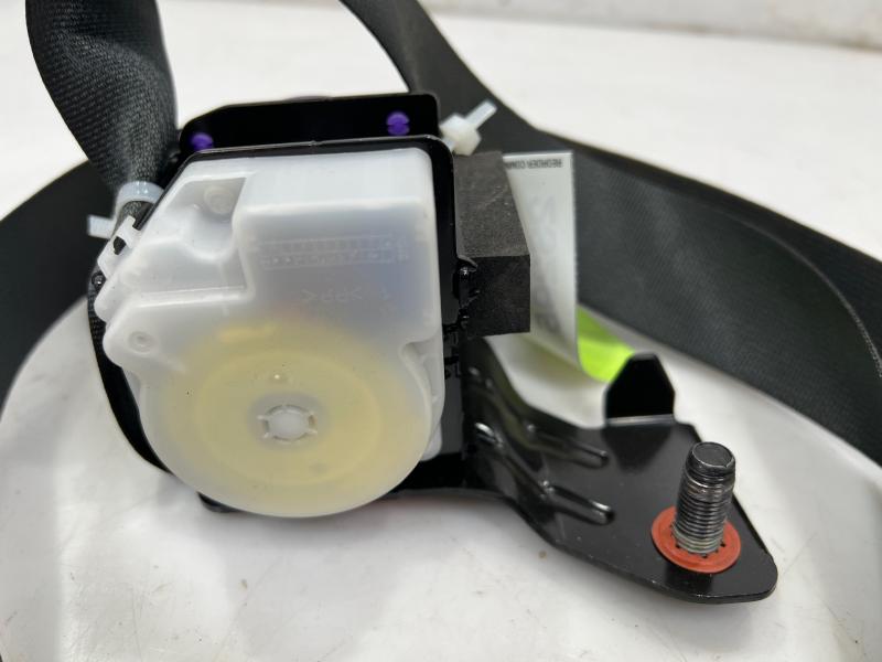 2017 Hyundai Elantra Rear Seat Belt