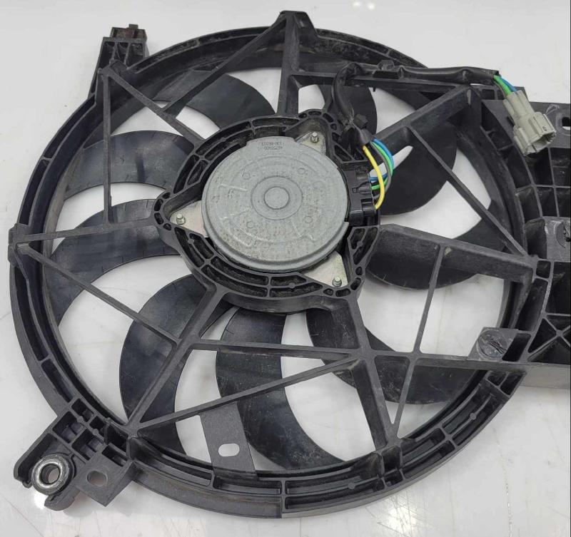2015 - 2022 Nissan Murano 3.5L Engine Cooling Fans Assembly OEM 214815AA1A