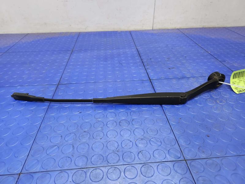 2013 Ford Fusion Wiper Arm