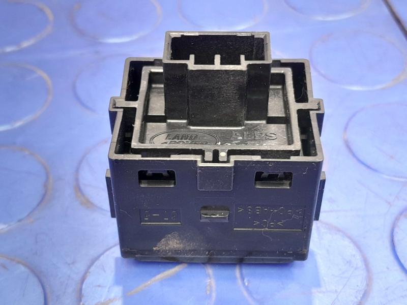 2017-2019 Jaguar XE Driver Door Lock Control Switch Genuine OEM T2H4025