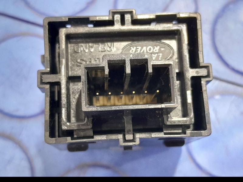 2017-2019 Jaguar XE Driver Door Lock Control Switch Genuine OEM T2H4025