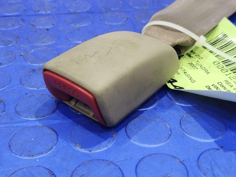 2007 Toyota Tundra Rear Seat Belt