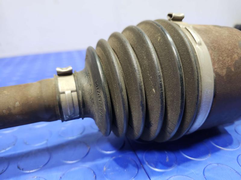 2020 Ford Mustang Axle Shaft