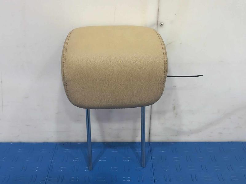 2010 Mercedes ML-Class Headrest